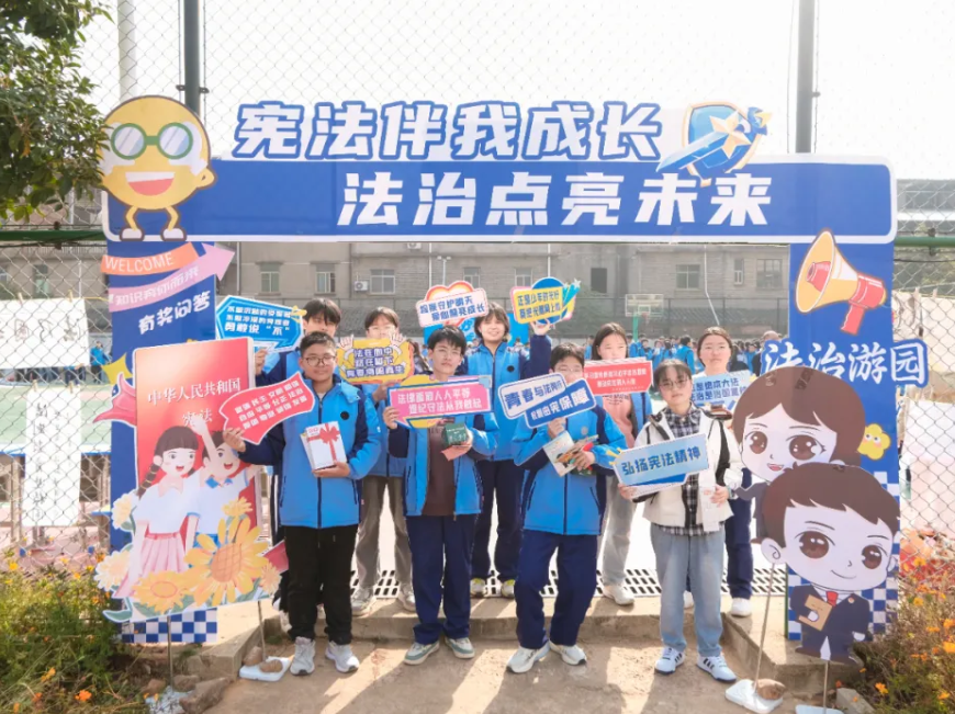 【特色展播】党建引领“刘莹姐姐工作室”品牌建设 构建未成年人保护新格局